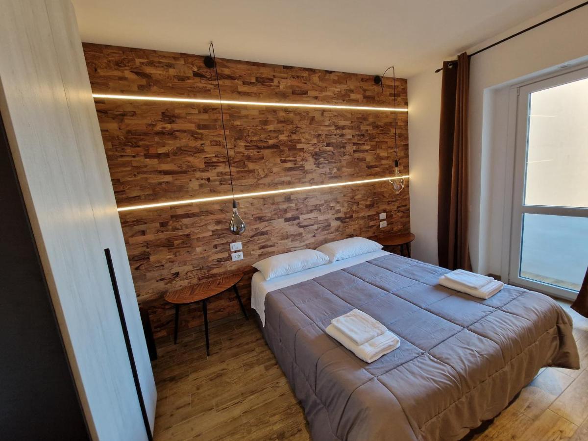 Hotel Arya Cagliari Exterior foto