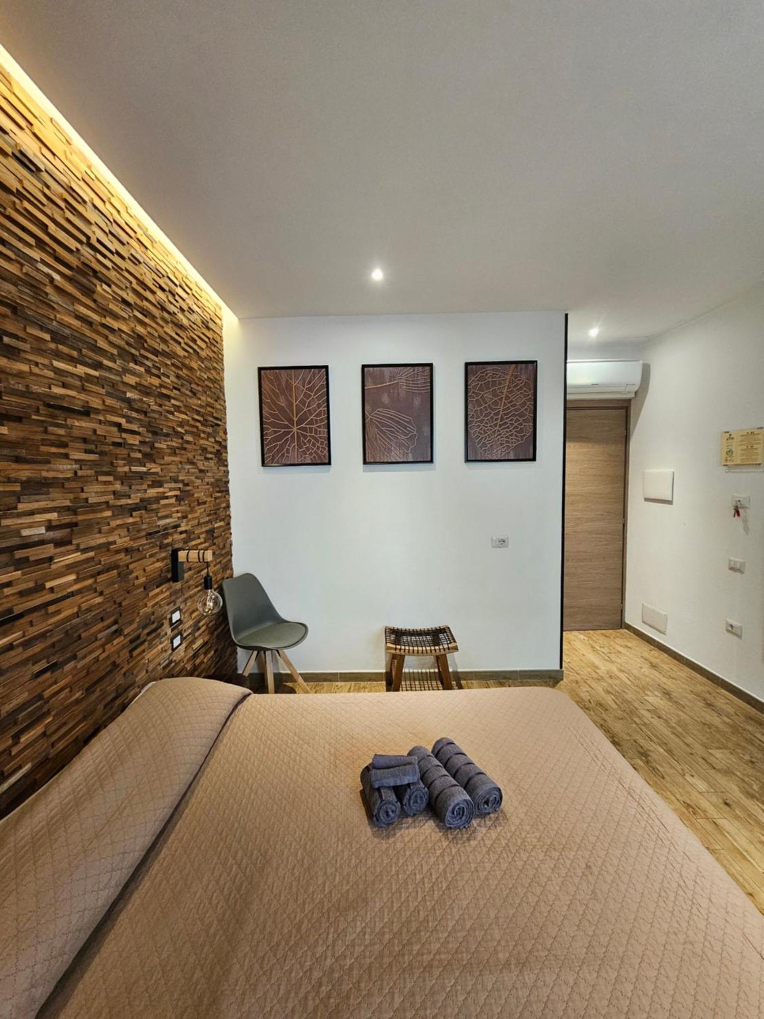 Hotel Arya Cagliari Exterior foto
